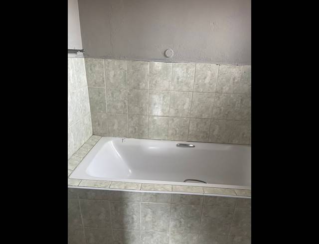 2 BEDROOM APARTMENT FOR SALE IN PIETERMARITZBURG CENTRAL